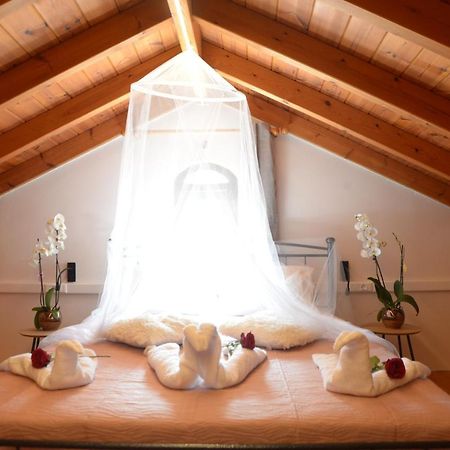 Mary'S Dreams Villa Sými Buitenkant foto